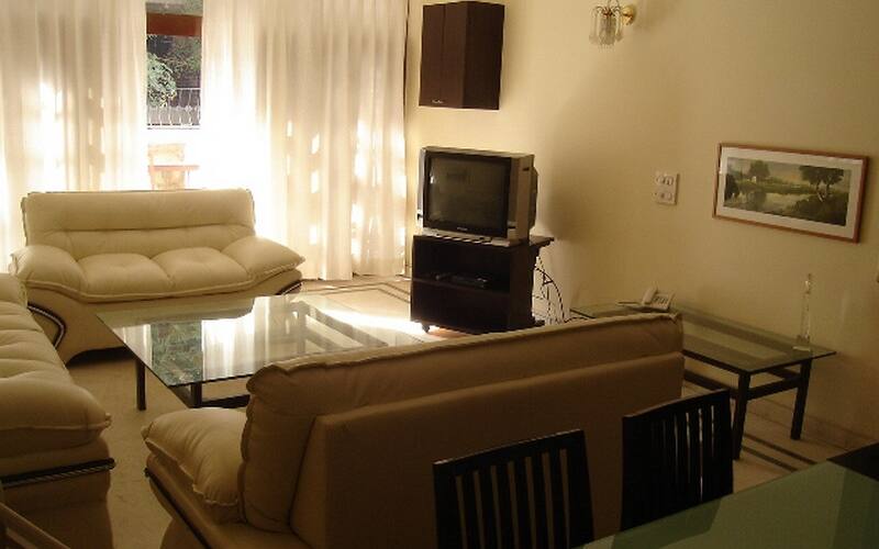 DLF Phase II Serviced Appartment, Gurgaon 3